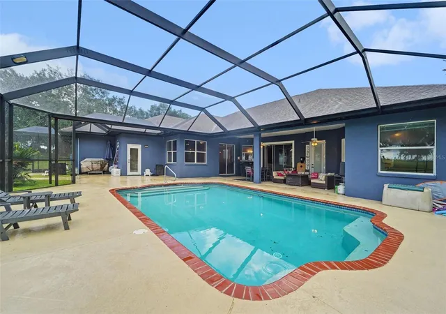 3rd image of 37616 Sky Ridge Cir, Dade City, FL 33525 | MLS# TB8537635