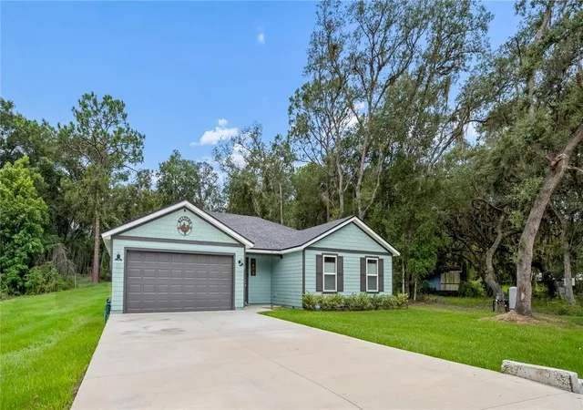 Photo 1 of Single family home for sale at 111 Breezeway Ave, Satsuma, FL 32189 | MLS# GC542633 | Listing updated on 2026-08-11