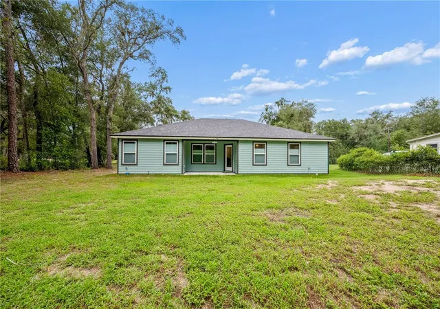 Photo 5 of Single family home for sale at 111 Breezeway Ave, Satsuma, FL 32189 | MLS# GC542633 | Listing updated on 2026-08-11