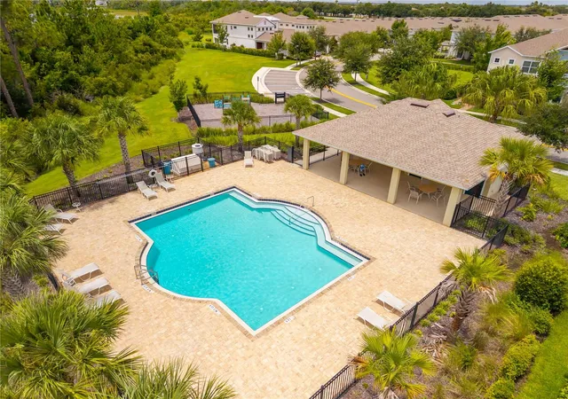 Photo 3 of Townhouse for sale at 8013 Basilica Ln, Winter Garden, FL 34787 | MLS# O6432456 | Listing updated on 2026-08-11