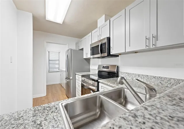 4th image of 3405 Nw 52Nd Ter, Gainesville, FL 32606 | MLS# GC542634