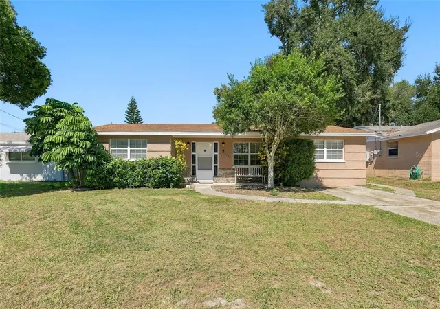 Photo 1 of Single family home for sale at 6155 Illinois Ave, New Port Richey, FL 34653 | MLS# W7888453 | Listing updated on 2026-10-14