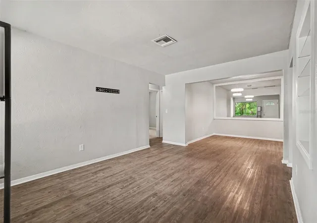 Photo 4 of Single family home for sale at 21390 Lehouier Dr, Brooksville, FL 34601 | MLS# TB8537658 | Listing updated on 2026-10-02