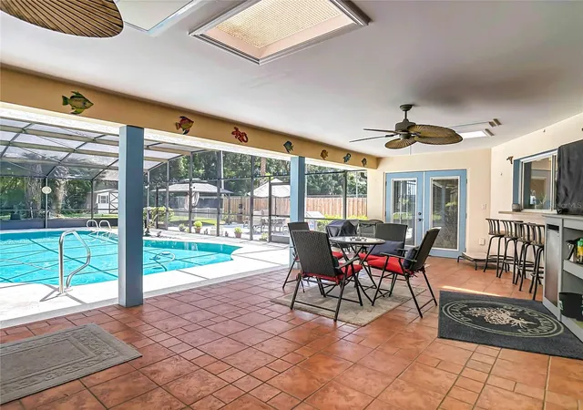 image of 2269 Country Club Dr, Deland, FL 32724 | MLS# V4950656