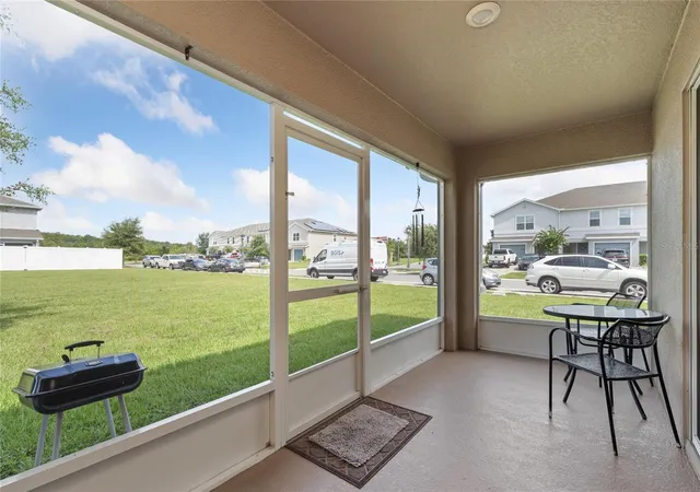 Photo 4 of Townhouse for sale at 3075 Fieldwood Cir, Saint Cloud, FL 34772 | MLS# O6432487 | Listing updated on 2026-09-05