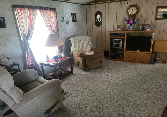 3rd image of 2144 Lois Blvd, Lake Alfred, FL 33850 | MLS# P4939561