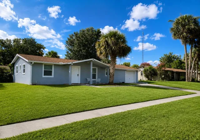 1st image of 14490 Sw 41st Avenue Rd, Ocala, FL 34473 | MLS# OM730123