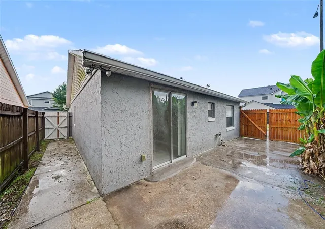 Photo 17 of Single family home for sale at 1034 Clovercrest Rd, Orlando, FL 32811 | MLS# O6432516 | Listing updated on 2026-08-12