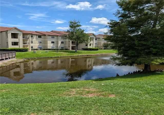 Photo 3 of Condo for sale at 3028 Parkway Blvd #204, Kissimmee, FL 34747 | MLS# S5155409 | Listing updated on 2026-09-05