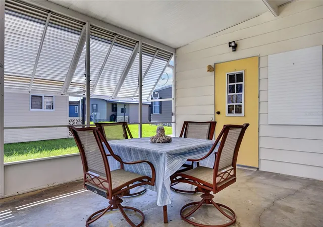 3rd image of 501 La Playa Cir, North Port, FL 34287 | MLS# C7529458