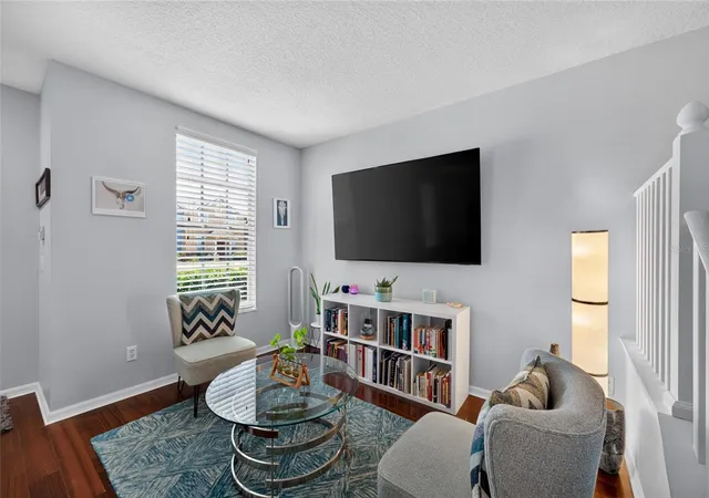 5th image of 30211 Swinford Ln, Wesley Chapel, FL 33543 | MLS# TB8537720
