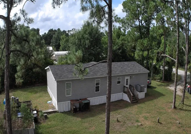 Photo 1 of Manufactured home for sale at 4550 Polk City Rd, Haines City, FL 33844 | MLS# L4964190 | Listing updated on 2026-08-20
