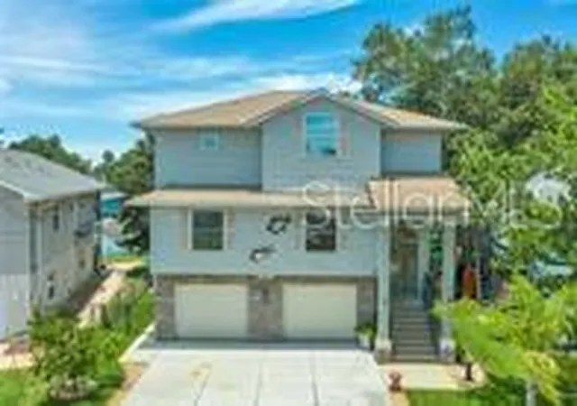 Photo 1 of Single family home for sale at 5361 Circle Dr, Weeki Wachee, FL 34607 | MLS# G5116315 | Listing updated on 2026-09-01
