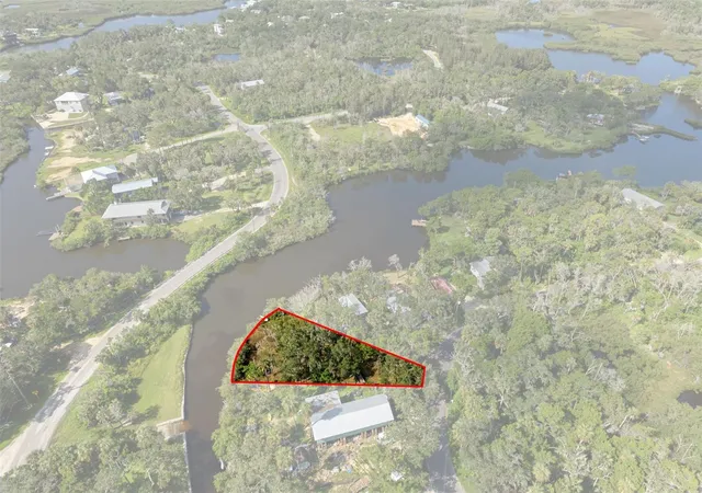 19th image of 14512 W Black Creek Dr, Crystal River, FL 34429 | MLS# W7888459