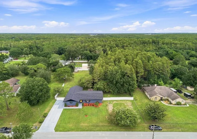 2nd image of 17933 Eagle Ln, Lutz, FL 33558 | MLS# TB8537739