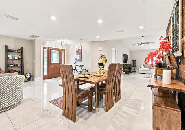 5th image of 17933 Eagle Ln, Lutz, FL 33558 | MLS# TB8537739