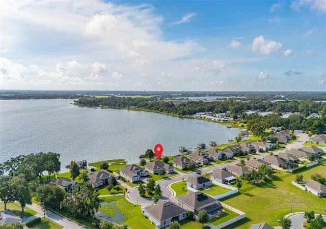 4th image of 473 Lake View Wy, Auburndale, FL 33823 | MLS# S5155411
