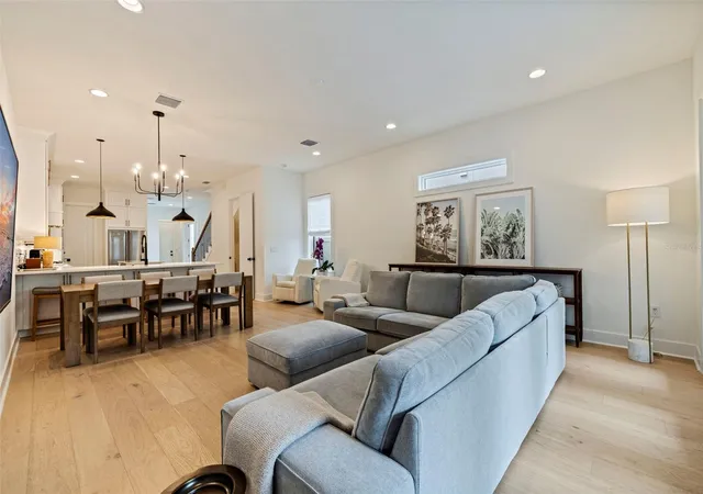 Photo 3 of Townhouse for sale at 410 S Habana Ave #1, Tampa, FL 33609 | MLS# TB8537754 | Listing updated on 2026-09-27