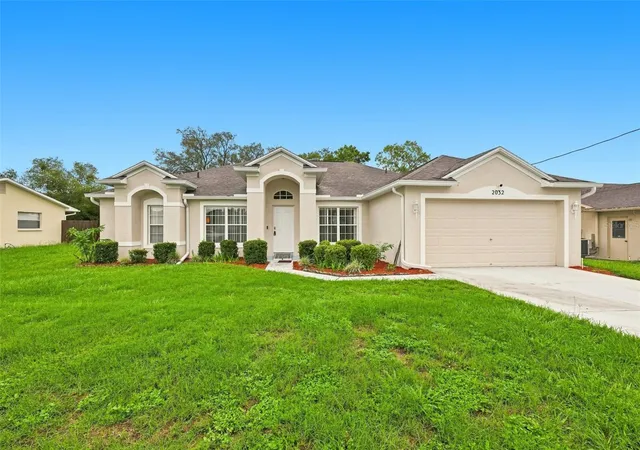 Photo 1 of Single family home for sale at 2032 De Carlo Ave, Spring Hill, FL 34608 | MLS# TB8537765 | Listing updated on 2026-08-15