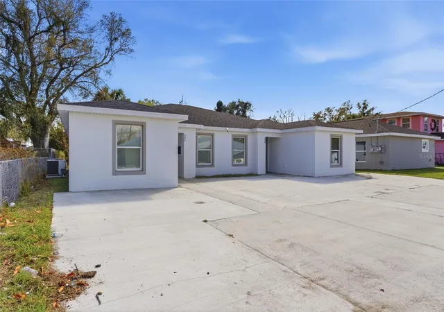 2nd image of 302 Avenue P Nw, Winter Haven, FL 33881 | MLS# O6432567
