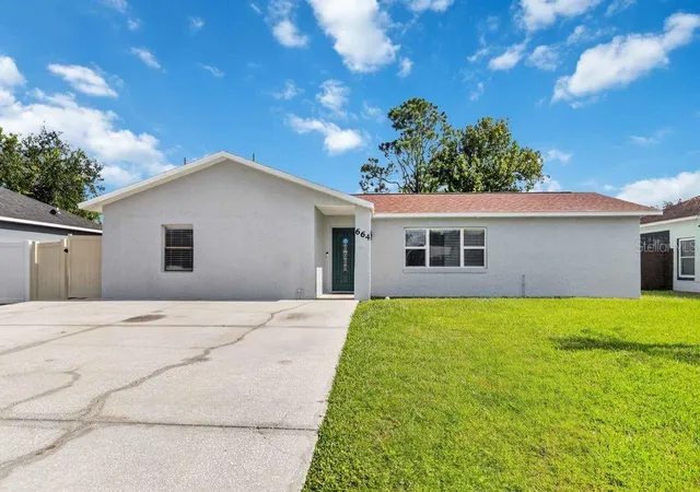 Photo 2 of Single family home for sale at 664 Madrid Dr, Kissimmee, FL 34758 | MLS# S5155420 | Listing updated on 2026-09-01