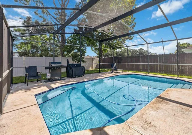Photo 4 of Single family home for sale at 664 Madrid Dr, Kissimmee, FL 34758 | MLS# S5155420 | Listing updated on 2026-09-01