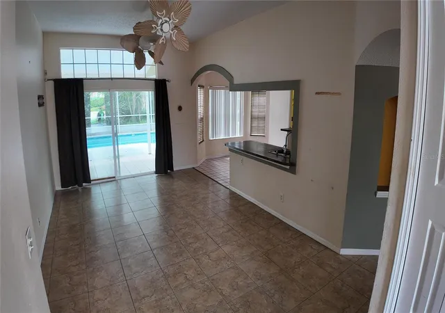 Photo 4 of Single family home for sale at 2727 Running Springs Loop, Oviedo, FL 32765 | MLS# O6432582 | Listing updated on 2026-09-22