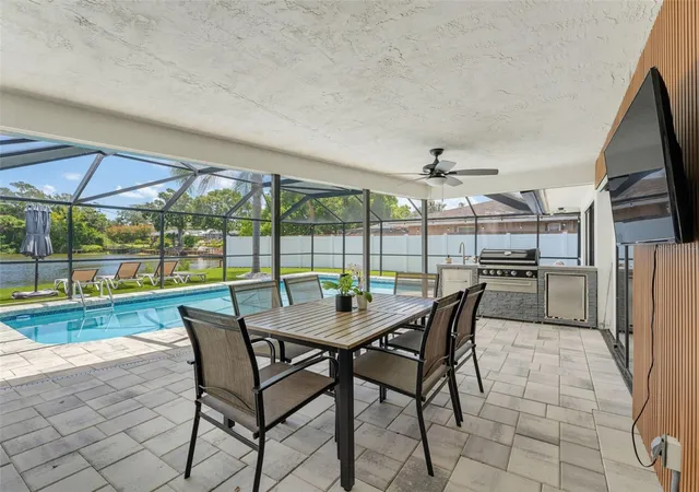 Photo 3 of Single family home for sale at 2121 Beecher Rd, Clearwater, FL 33763 | MLS# W7888471 | Listing updated on 2026-10-17