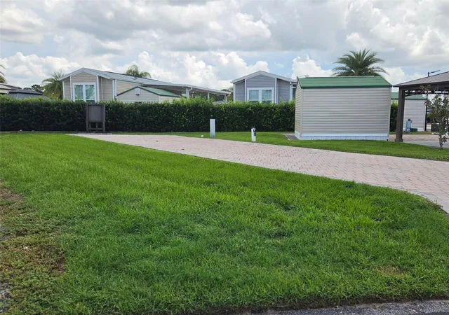 2nd image of 2408 Citrus Tree Rd, Clermont, FL 34714 | MLS# O6432593