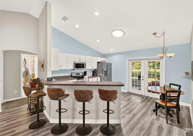4th image of 6 Oak Circle Crse, Ocala, FL 34472 | MLS# OM730149