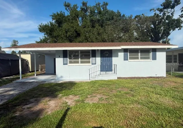 2nd image of 1220 12th Ave W, Palmetto, FL 34221 | MLS# A4702674