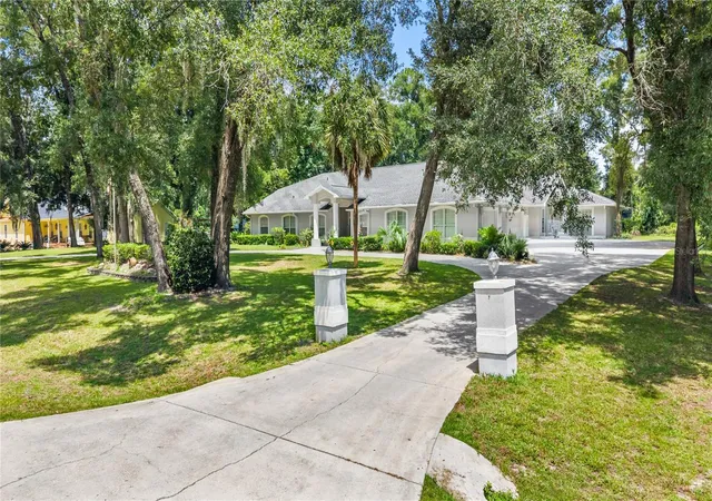 2nd image of 11108 Nw 70th Cir, Chiefland, FL 32626 | MLS# GC542650