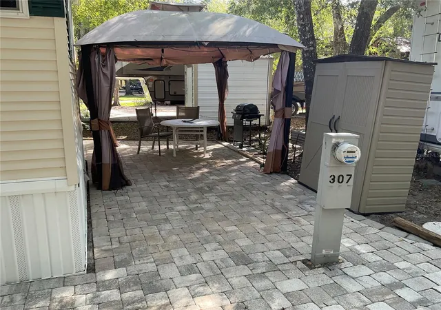 3rd image of 25378 140Th St Ne, Fort Mc Coy, FL 32134 | MLS# OM730157