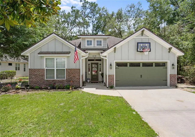Photo 1 of Single family home for sale at 619 Sw Bellflower, Lake City, FL 32024 | MLS# GC542651 | Listing updated on 2026-10-01