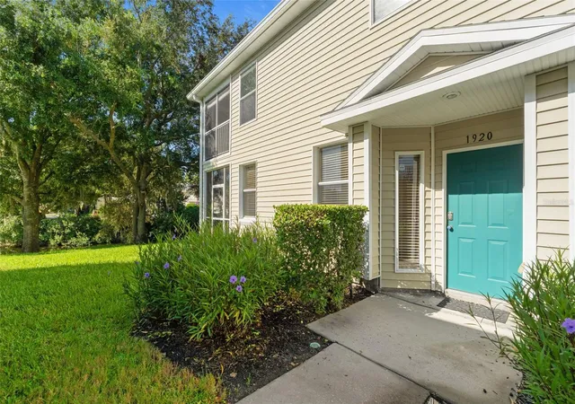 4th image of 1920 Hammocks Ave, LUTZ, FL 33549