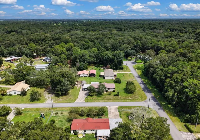 Photo 33 of Manufactured home for sale at 17171 NW 80th Terrace, TRENTON, FL 32693 | MLS# GC542654 | Listing updated on 2026-09-09