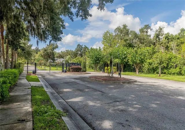 Photo 3 of Single family home for sale at 8834 Alafia Cvs Dr, Riverview, FL 33569 | MLS# TB8537844 | Listing updated on 2026-08-23
