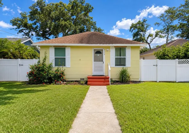 Photo 1 of Single family home for sale at 217 50th Terrace N, Saint Petersburg, FL 33703 | MLS# TB8537851 | Listing updated on 2026-09-30