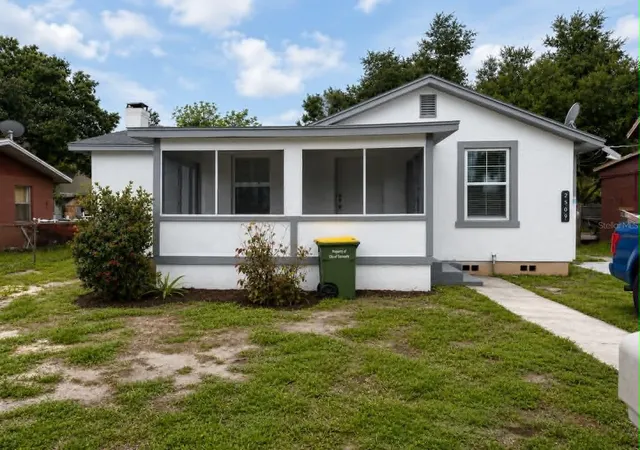 1st image of 2509 Dixie Ave, Sarasota, FL 34234 | MLS# A4702683