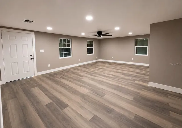 4th image of 2509 Dixie Ave, Sarasota, FL 34234 | MLS# A4702683