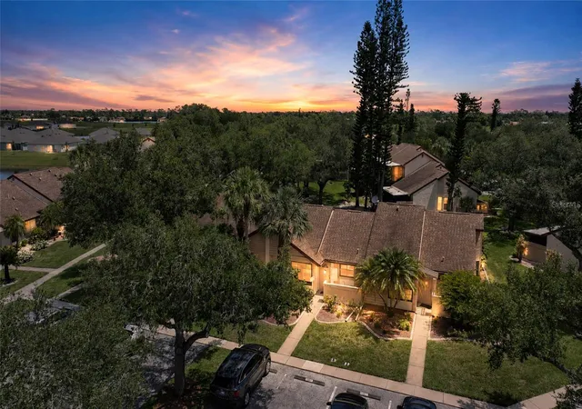 2nd image of 5648 Mashie Cir, North Port, FL 34287 | MLS# D6148371