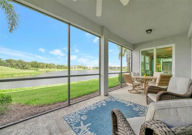 2nd image of 947 Tidewater Shores Loop, Bradenton, FL 34208 | MLS# A4702684