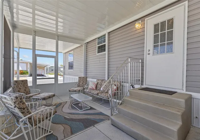 Photo 4 of Sale Pending at 892 Grado Dr, Venice, FL 34285 | MLS# N6145329 | Listing updated on 2026-09-27