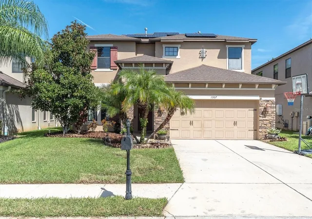 Photo 2 of Single family home for sale at 1307 Ketzal Dr, Trinity, FL 34655 | MLS# TB8537863 | Listing updated on 2026-08-26