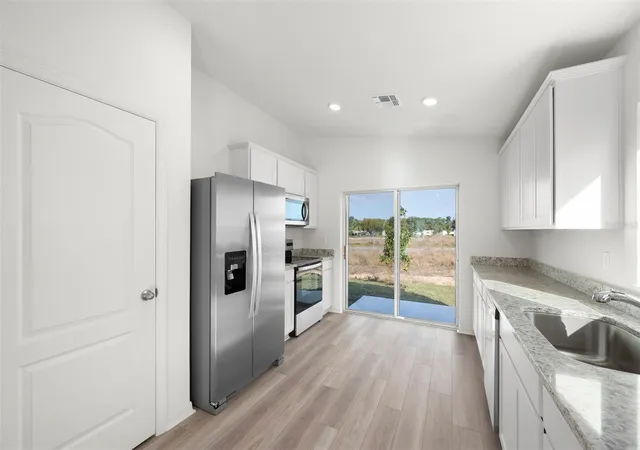 3rd image of 13324 Tula Loop, Astatula, FL 34705 | MLS# TB8537864