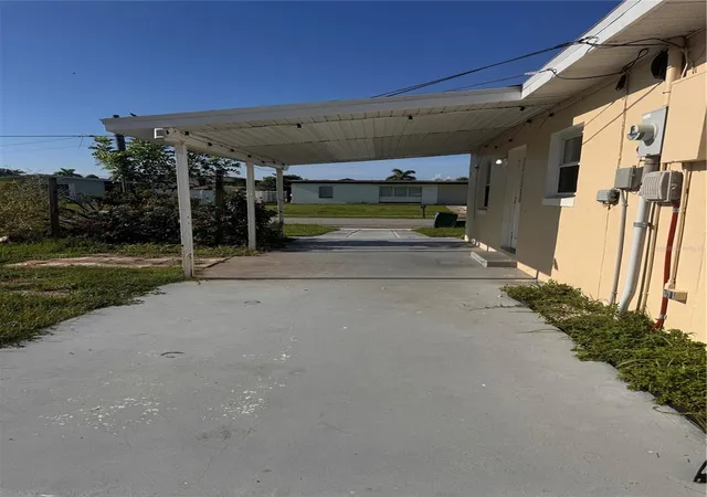 Photo 4 of Single family home for sale at 21922 Hernando Ave, Port Charlotte, FL 33952 | MLS# D6148372 | Listing updated on 2026-09-01