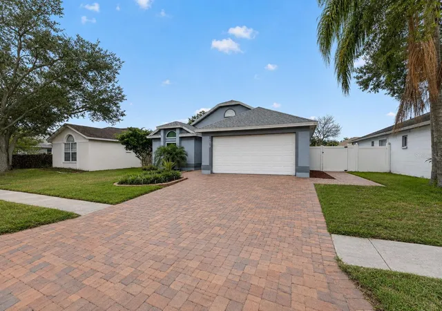 2nd image of 5910 Button Quail Ct, Tampa, FL 33624 | MLS# TB8537868