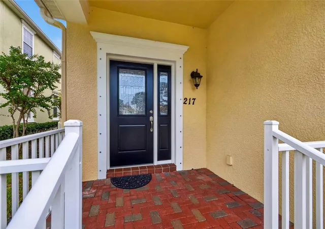 Photo 2 of Townhouse for sale at 217 49th Avenue N, Saint Petersburg, FL 33703 | MLS# TB8537869 | Listing updated on 2026-09-14
