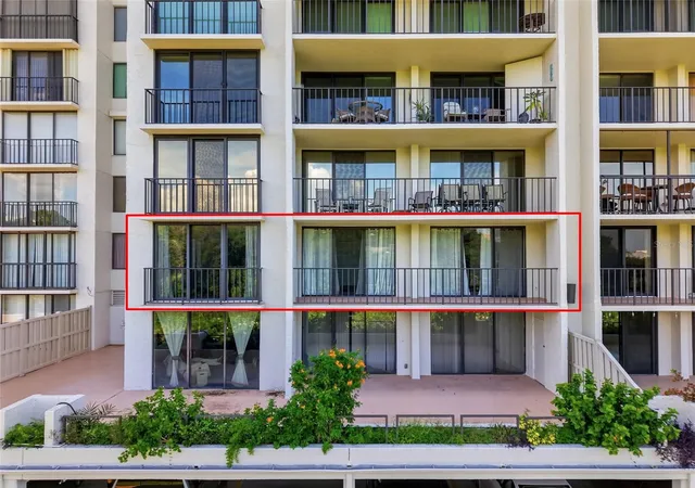 Photo 4 of Condo for sale at 220 Belleview Blvd #207, Belleair, FL 33756 | MLS# TB8537873 | Listing updated on 2026-10-06