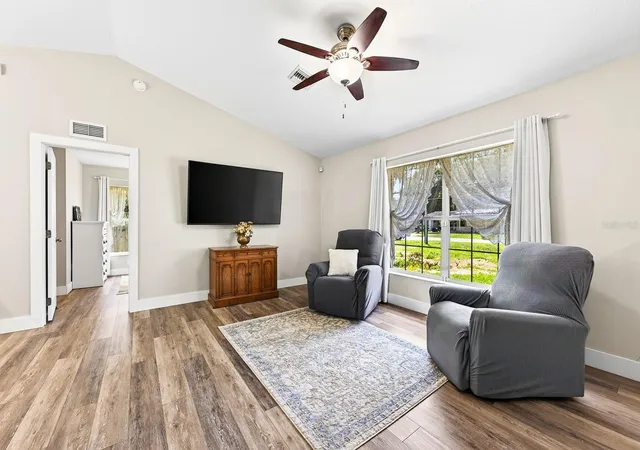 5th image of 1965 Cr 439D, Lake Panasoffkee, FL 33538 | MLS# O6432667